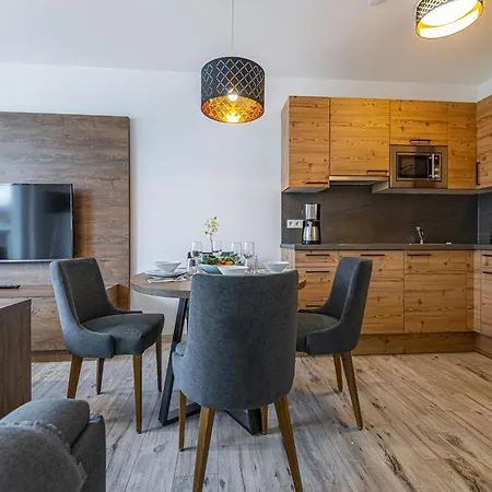 Near Schlossalmbahn I Lift Lägenhet